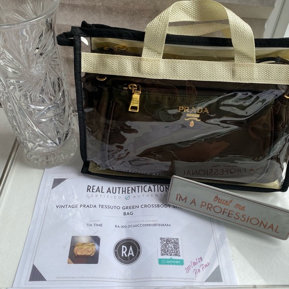Vintage Prada Tessuto Green Crossbody Shoulder Bag - Picture 2 of 16